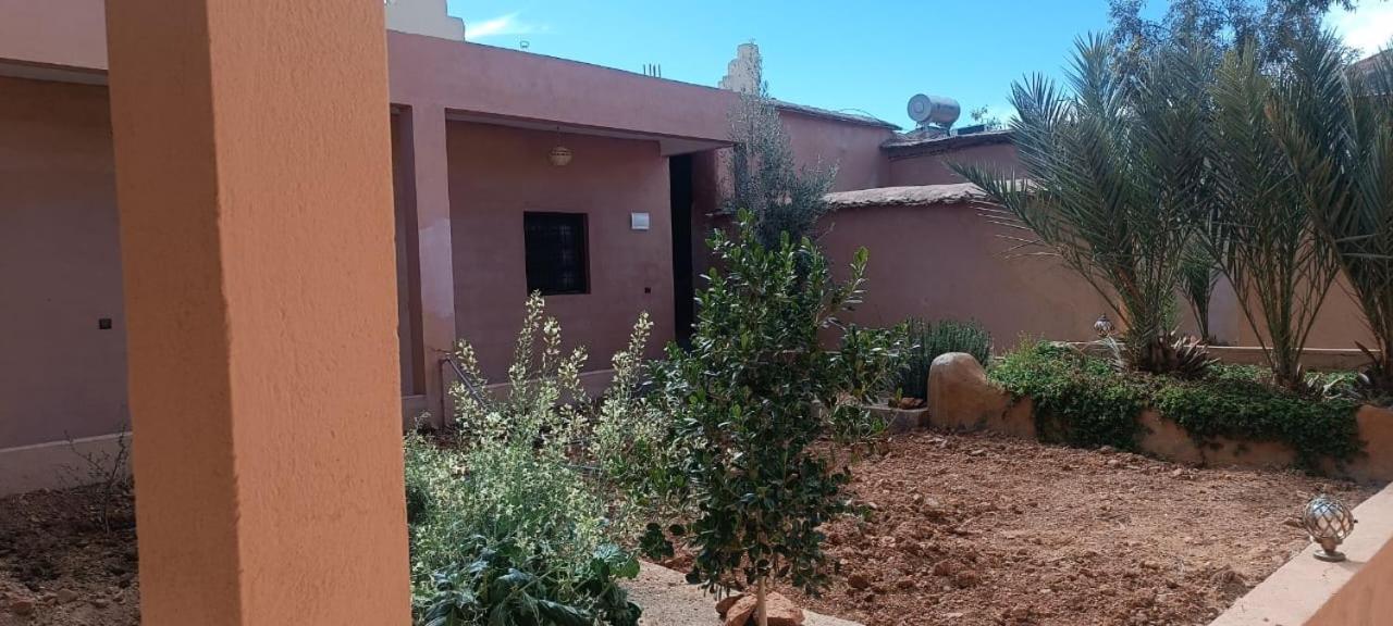 Auberge Restaurant Tissili " Oasis De Fint" Εξωτερικό φωτογραφία