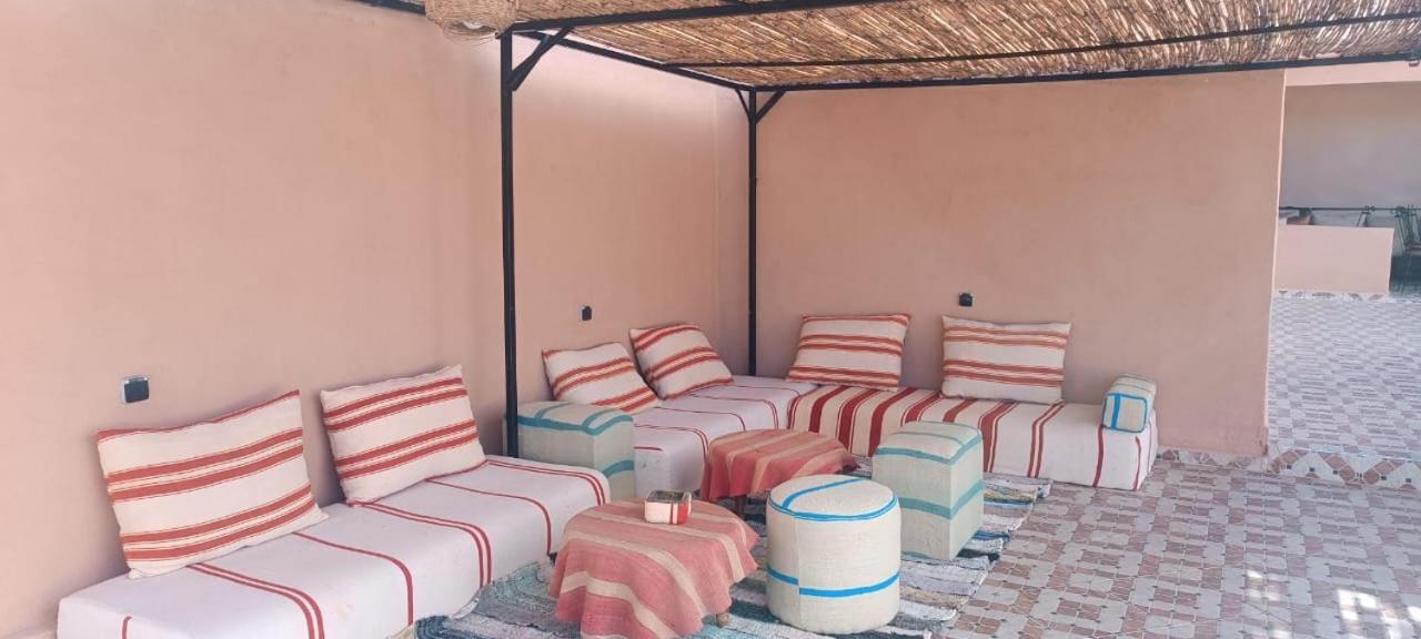 Auberge Restaurant Tissili " Oasis De Fint" Εξωτερικό φωτογραφία
